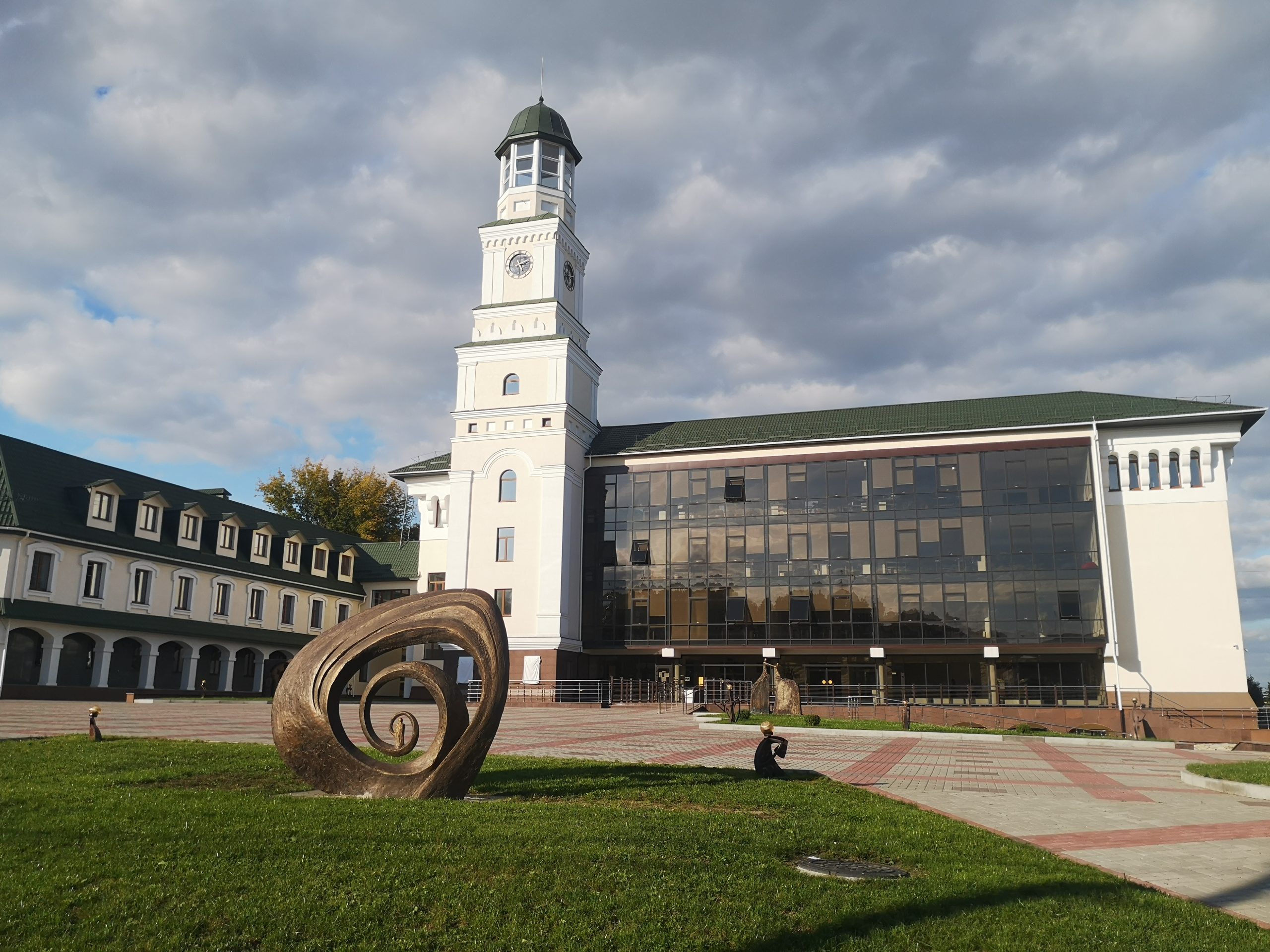 Web-site NaUOA: The scholars of the Ostroh Academy are implementing 10 international grant projects.